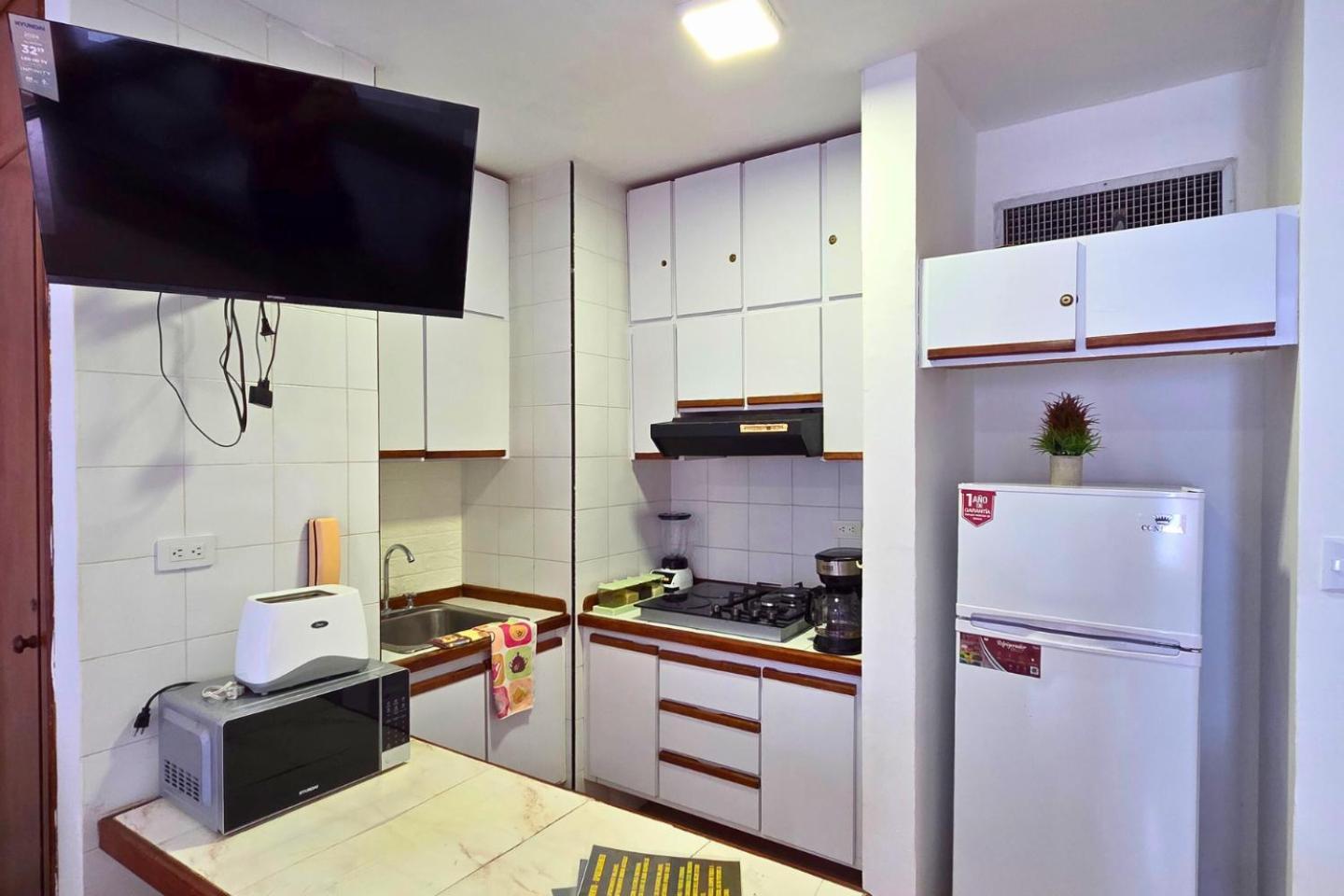 Tucacas, Frente Al Mar, Balcon, Piscina Y Playa Privada Apartment ภายนอก รูปภาพ