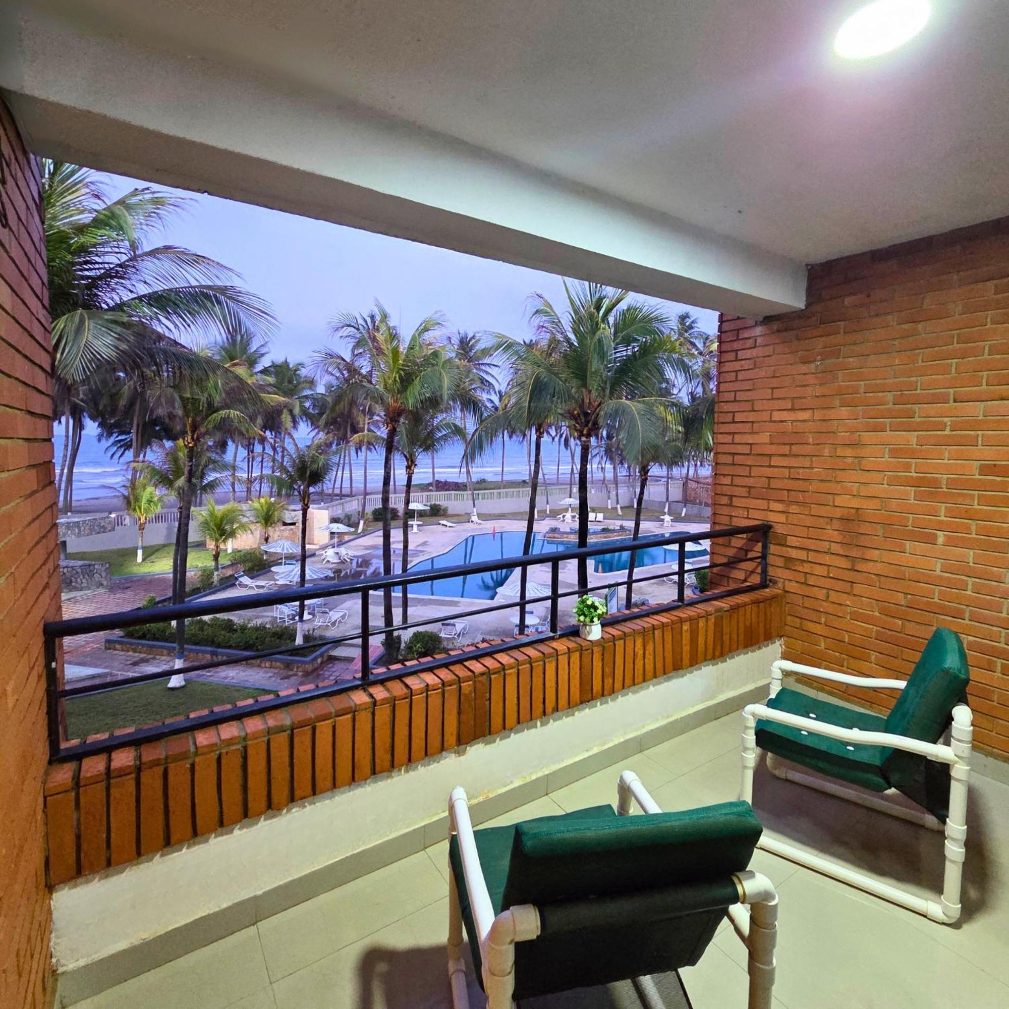 Tucacas, Frente Al Mar, Balcon, Piscina Y Playa Privada Apartment ภายนอก รูปภาพ