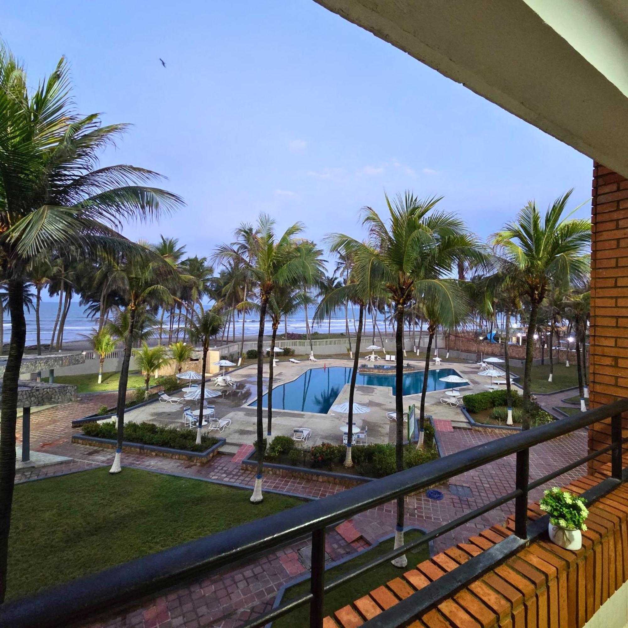 Tucacas, Frente Al Mar, Balcon, Piscina Y Playa Privada Apartment ภายนอก รูปภาพ