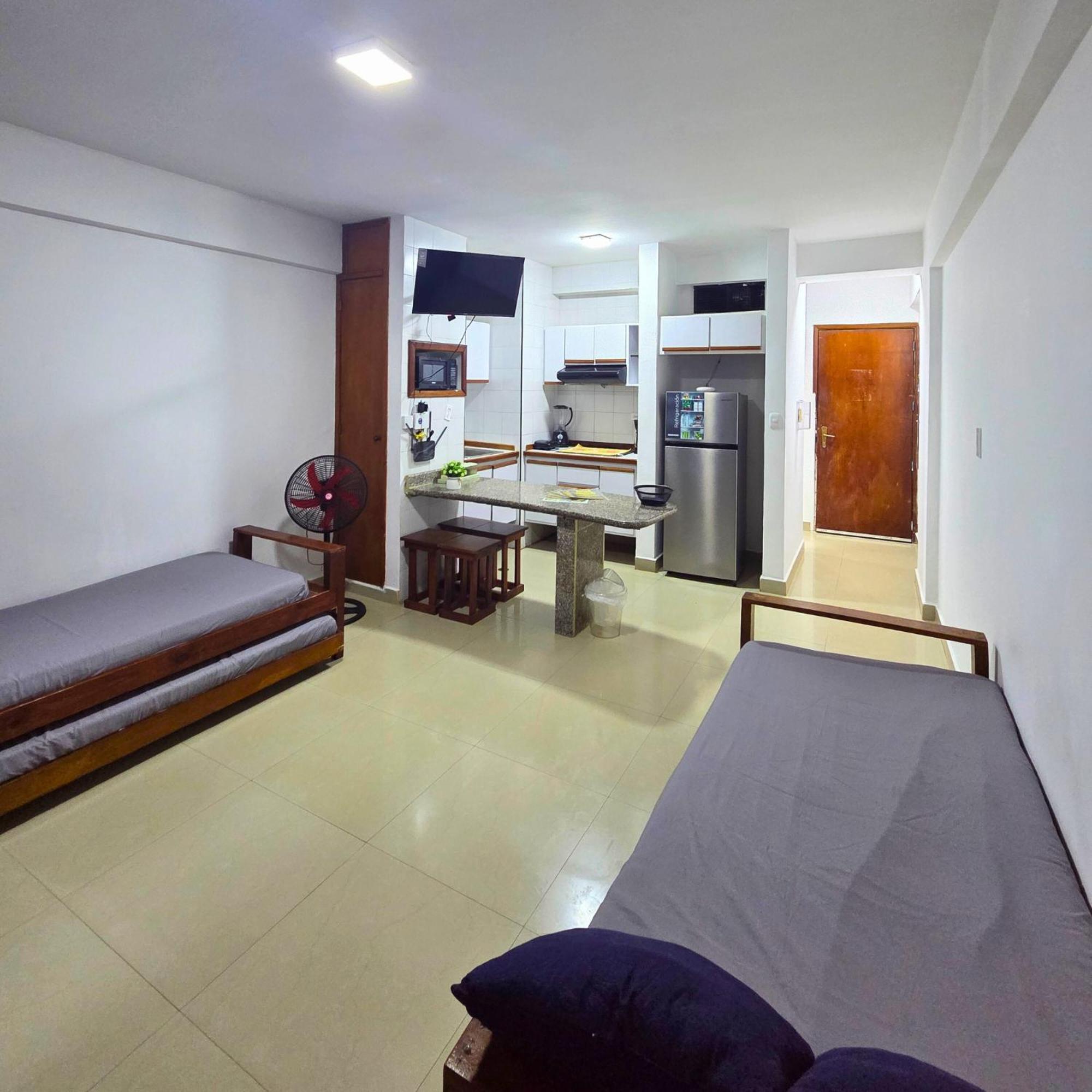Tucacas, Frente Al Mar, Balcon, Piscina Y Playa Privada Apartment ภายนอก รูปภาพ