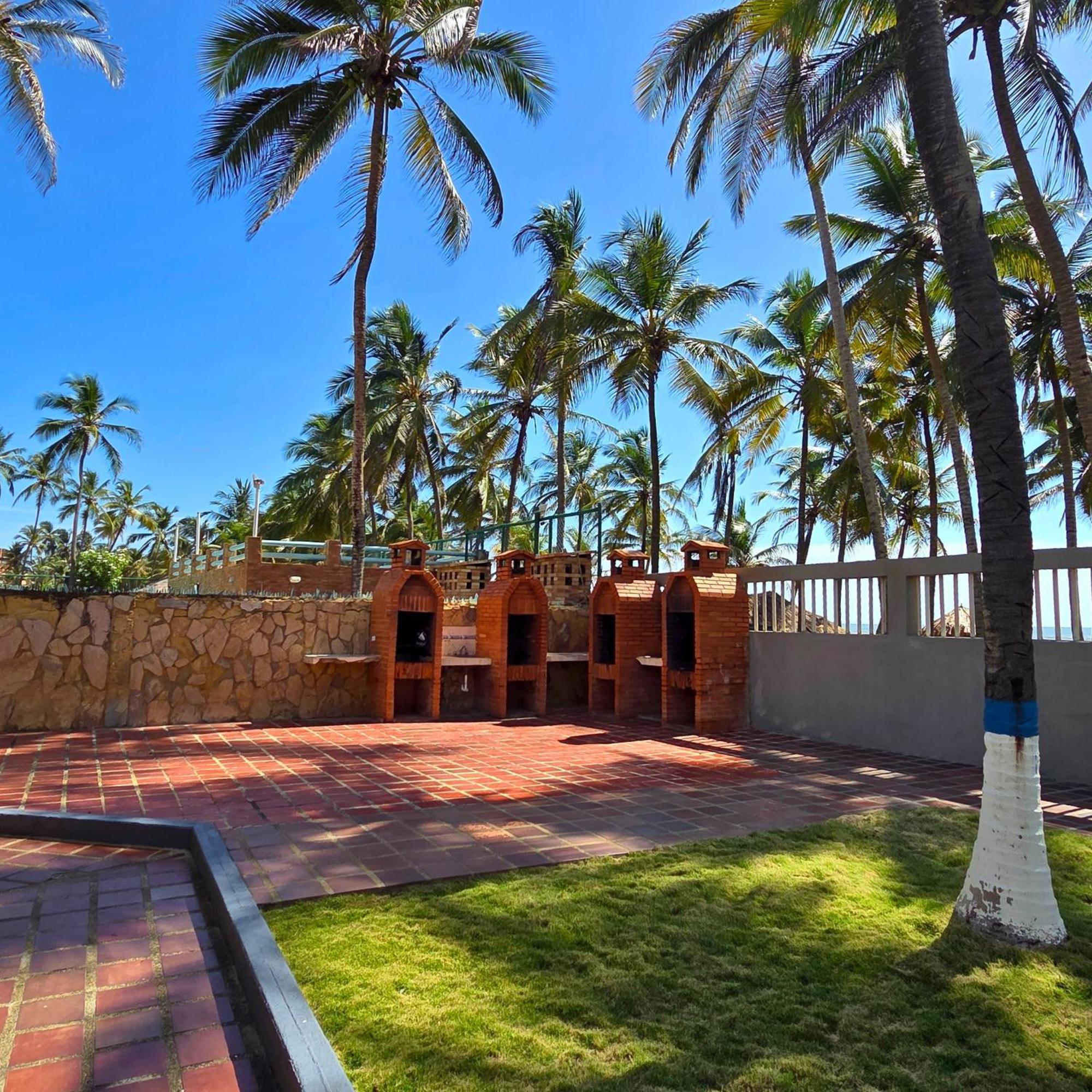 Tucacas, Frente Al Mar, Balcon, Piscina Y Playa Privada Apartment ภายนอก รูปภาพ